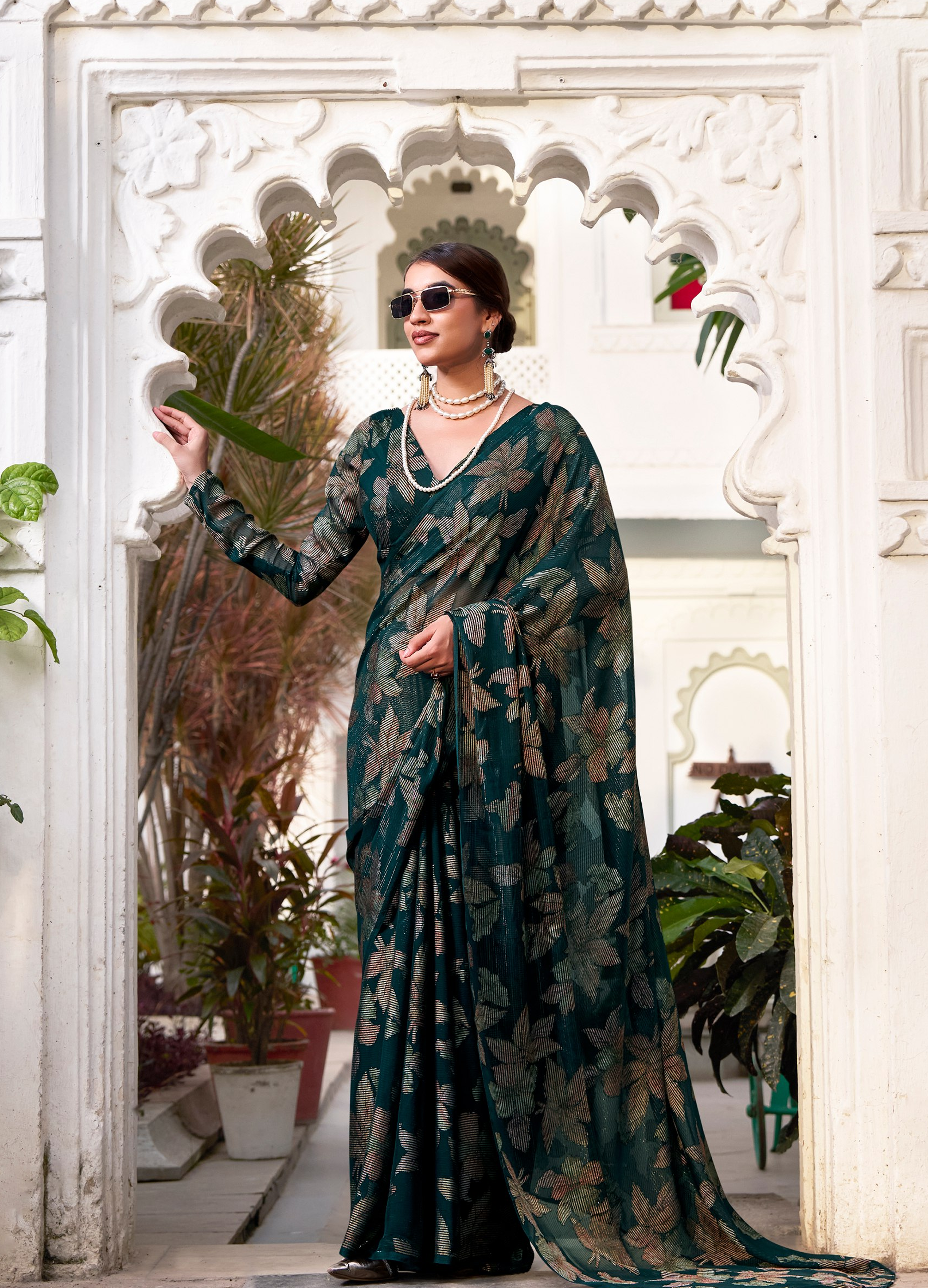 Floral Lurex Brasso Lightweight Designer Saree with Viscose Brasso Work