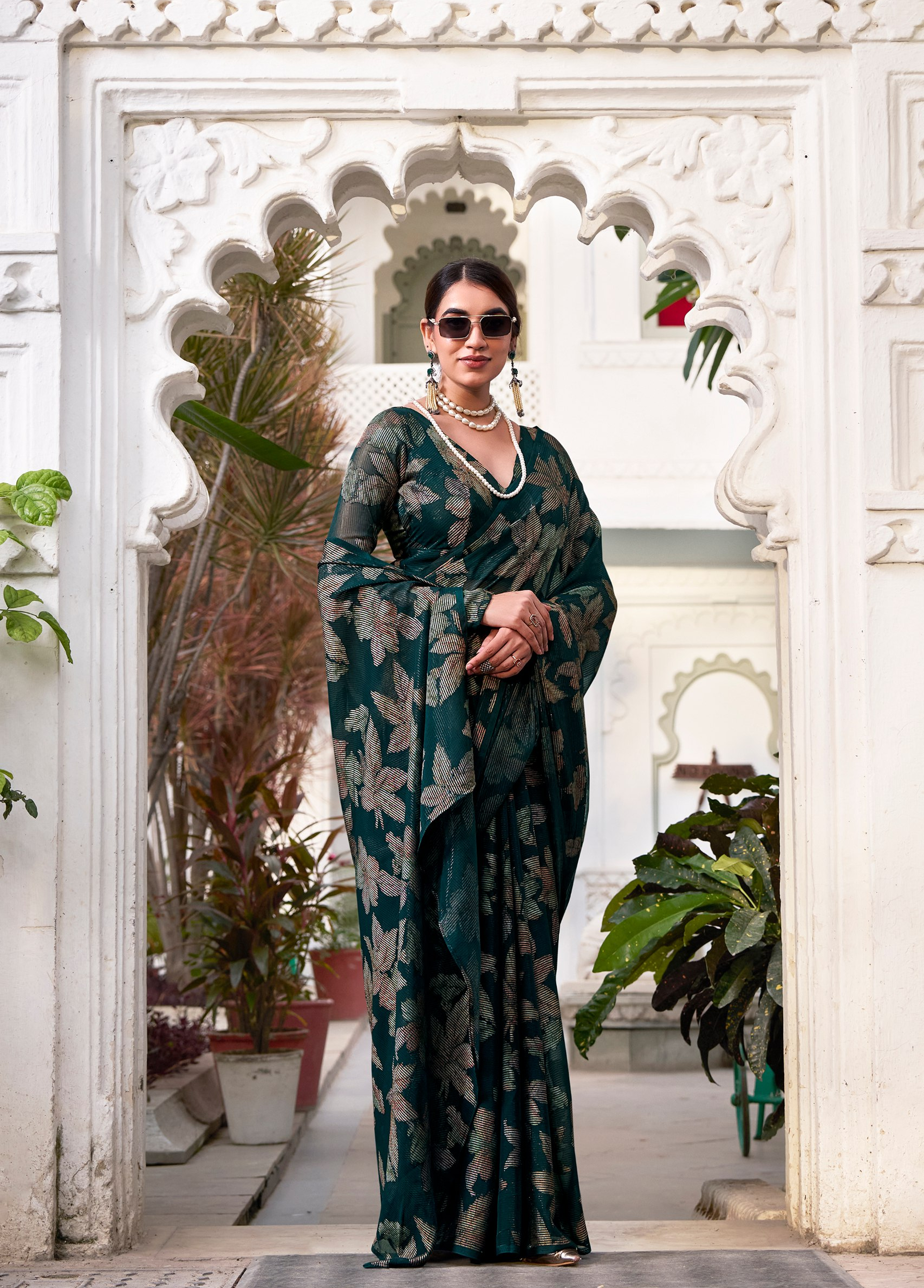 Floral Lurex Brasso Lightweight Designer Saree with Viscose Brasso Work