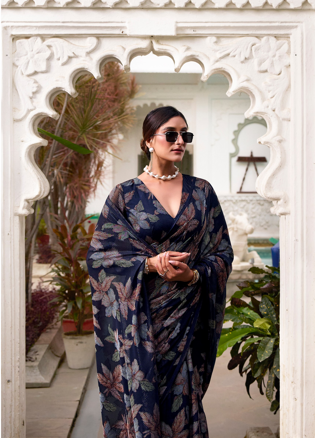 Floral Lurex Brasso Lightweight Designer Saree with Viscose Brasso Work