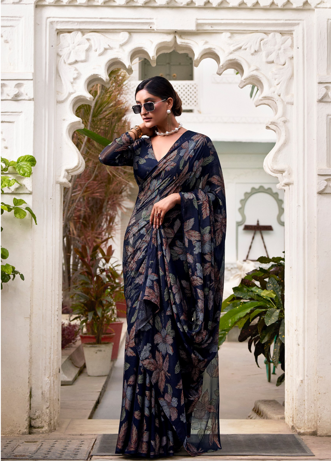 Floral Lurex Brasso Lightweight Designer Saree with Viscose Brasso Work