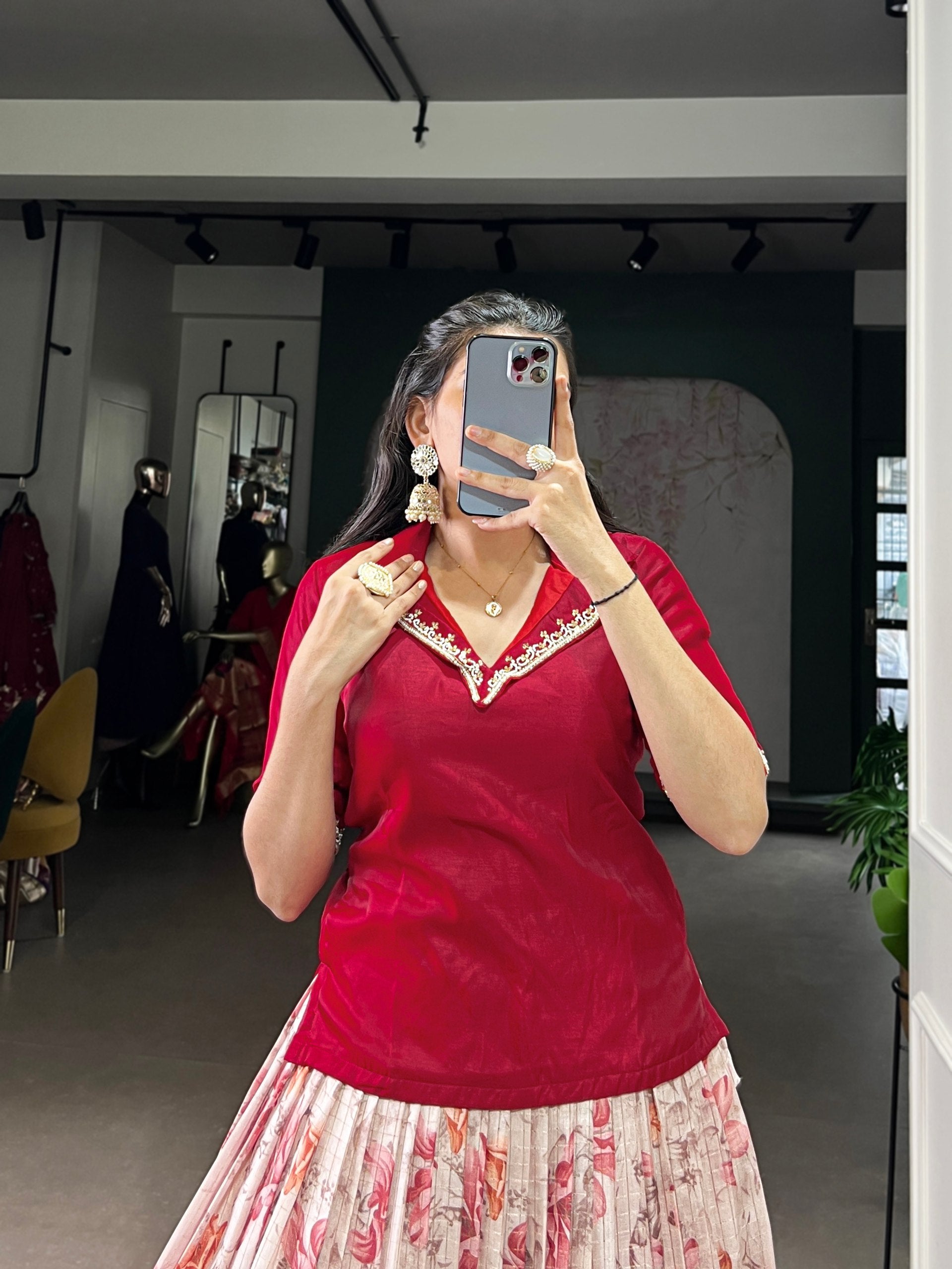 Dola Chex Floral Print Zari Weaving Lehenga with Handwork Banglory Blouse – Fully Stitched & Ready to Wear