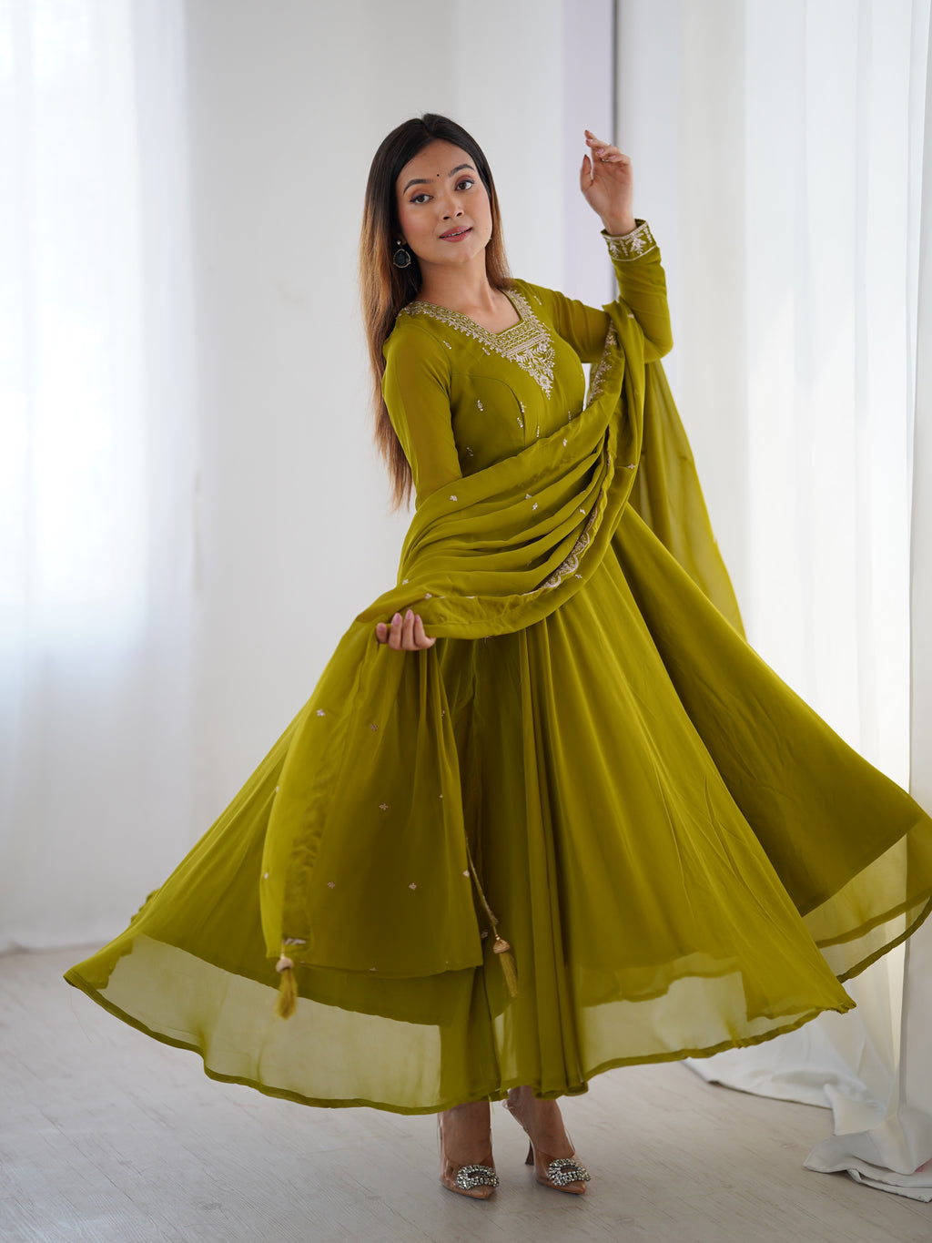 Pure Soft Mehndi Green Fox Georgette Heavy Embroidery Fully Flared Anarkali Suit Set with Dupatta & Pant (Copy) (Copy)