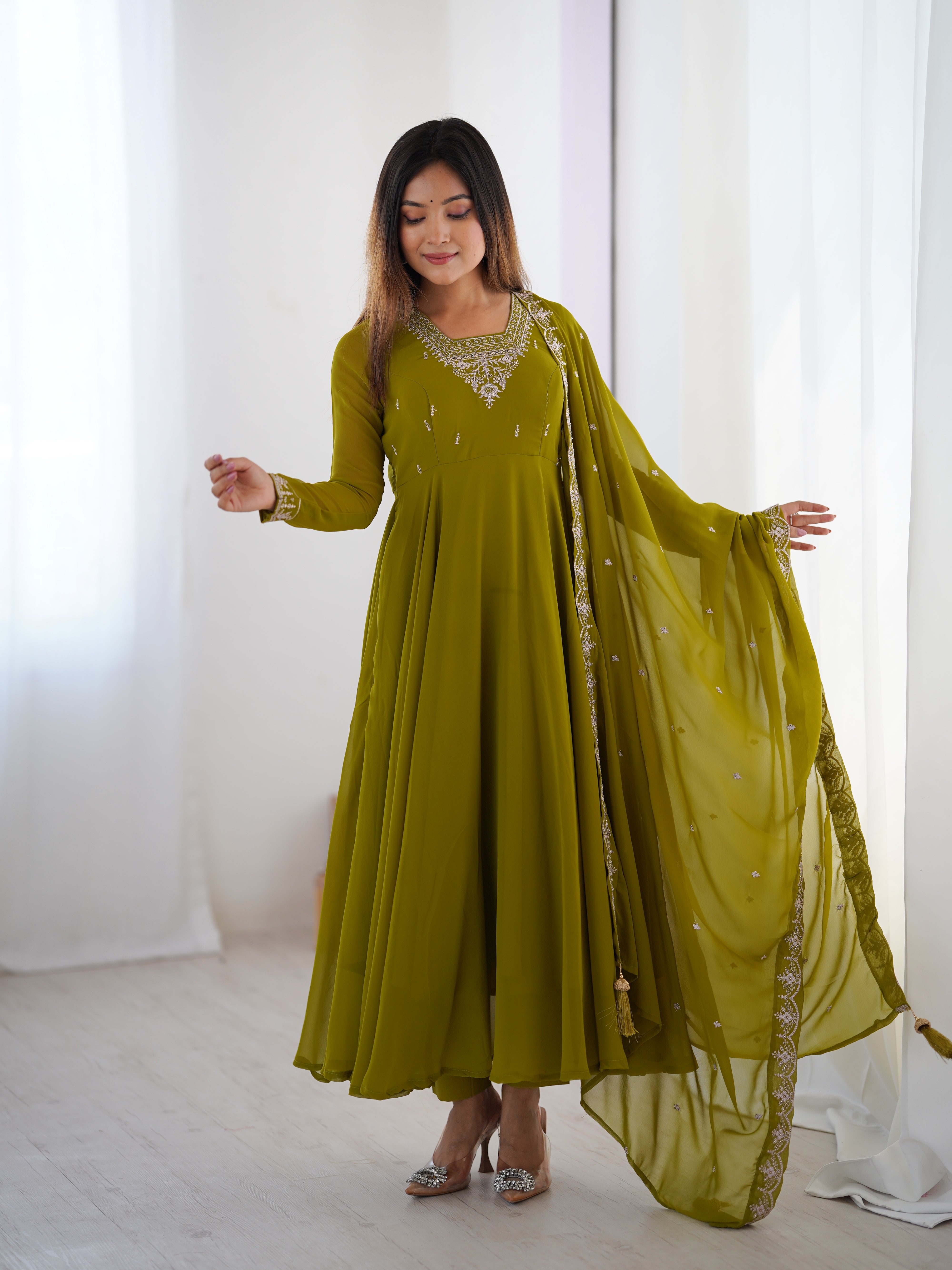 Pure Soft Mehndi Green Fox Georgette Heavy Embroidery Fully Flared Anarkali Suit Set with Dupatta & Pant (Copy) (Copy)