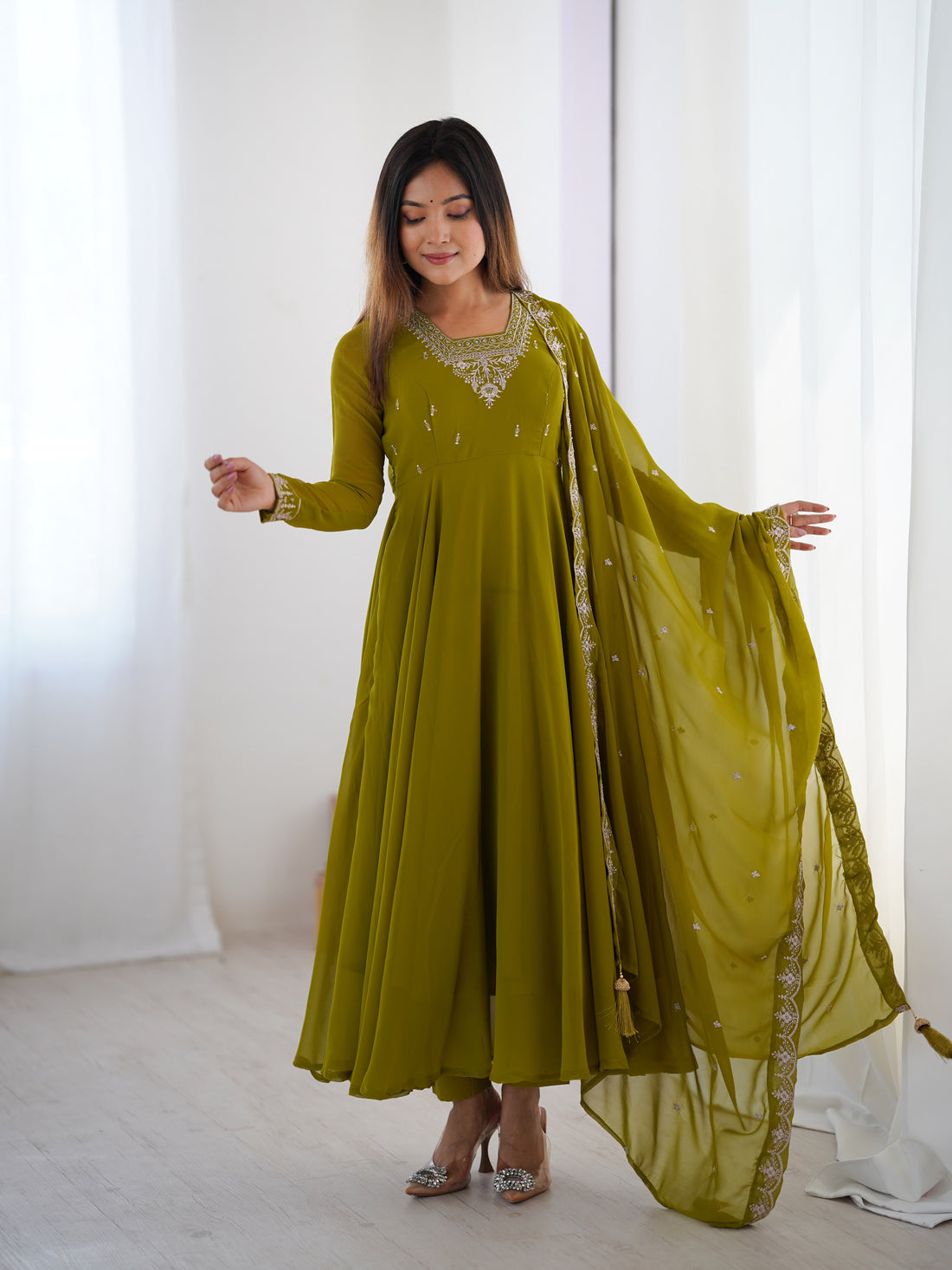 Pure Soft Mehndi Green Fox Georgette Heavy Embroidery Fully Flared Anarkali Suit Set with Dupatta & Pant (Copy) (Copy)