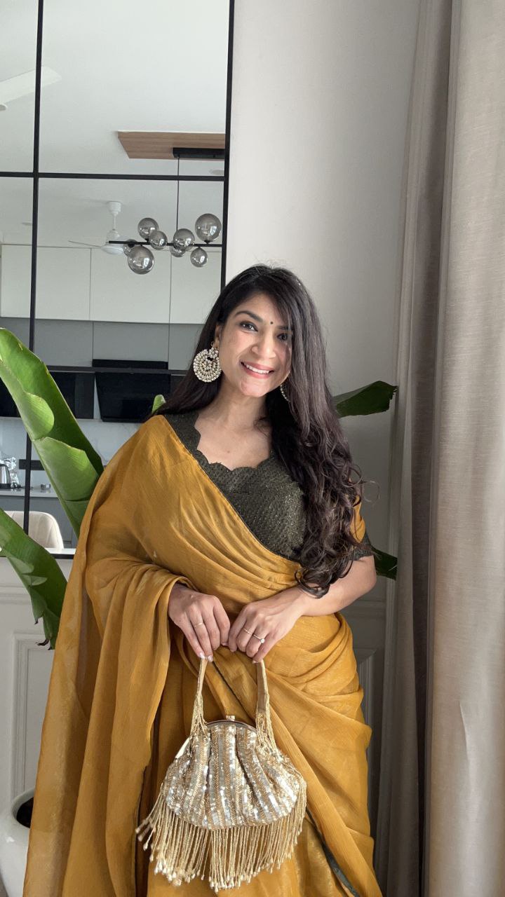 Premium Banzaran Gold Coin Fabric Saree With Heavy Zalar, Designer Pattern & Georgette Blouse