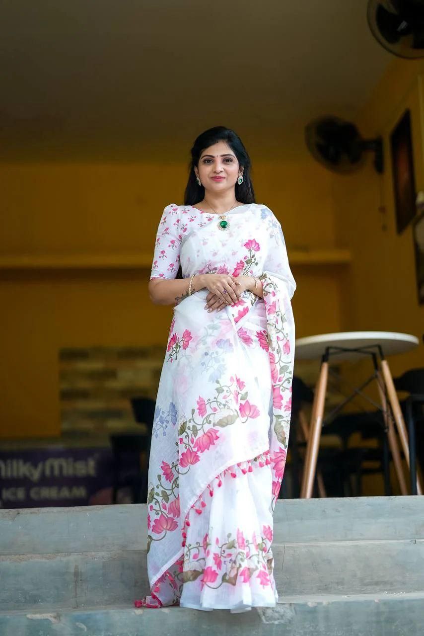 Banzaran Linen Cotton Digital Print Saree – Soft Blouse Included
