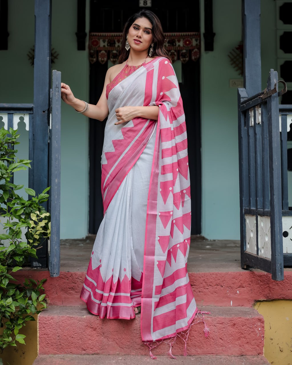 Contemporary White & Hot Pink Geometric Print Linen Cotton Saree