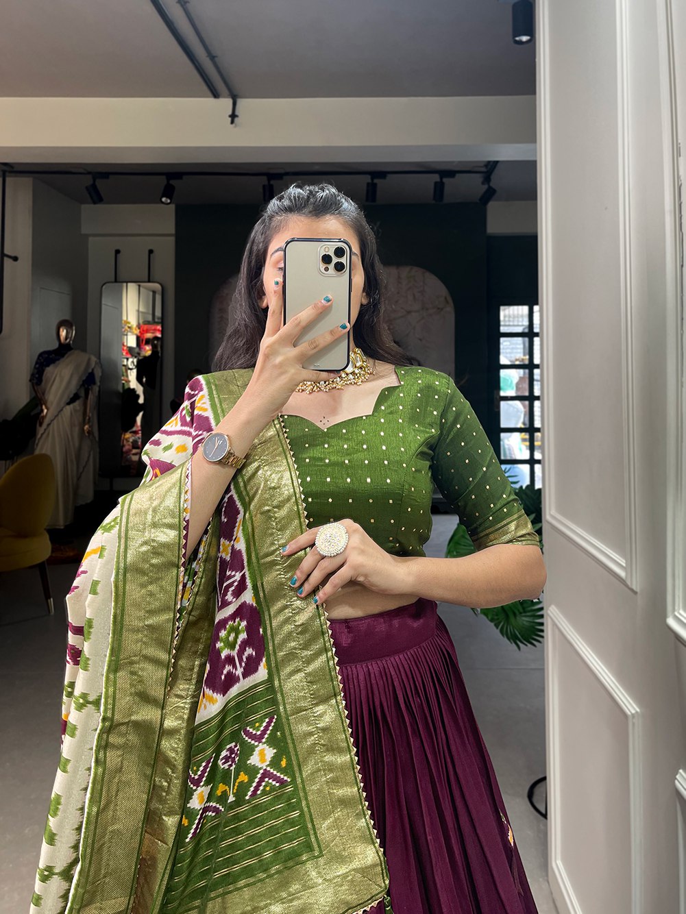 Presenting a perfectly blendedTussar silk lehenga for festive season to charm your look!✨