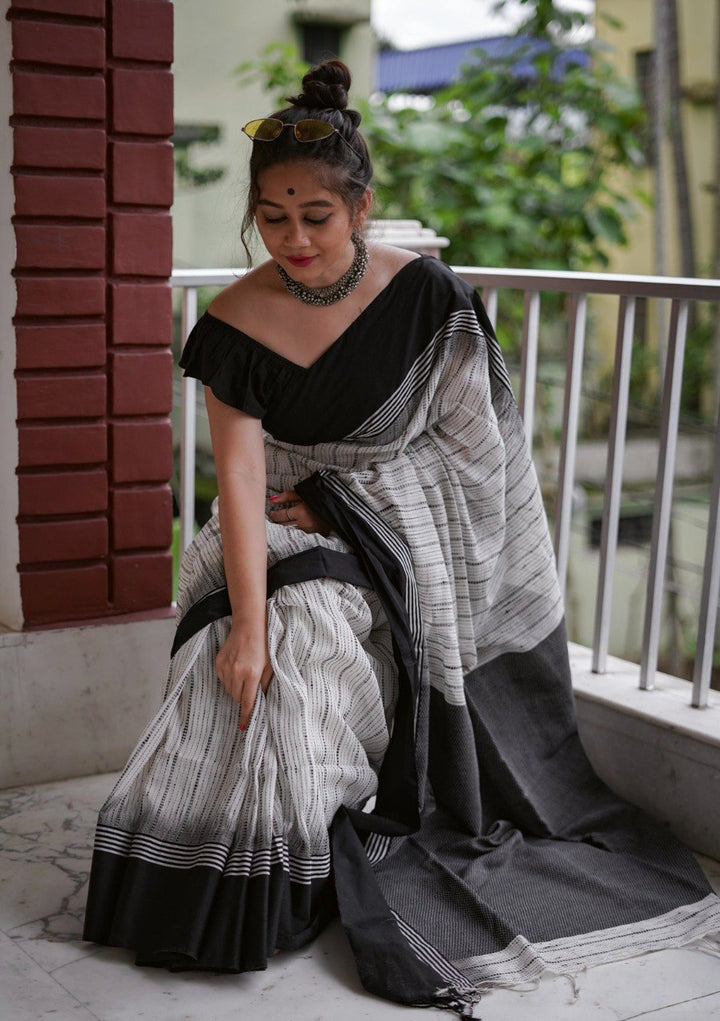 Elegant Banzaran Linen Cotton Saree with Ultra HD Print & Zalar | BANZARAN New Collection