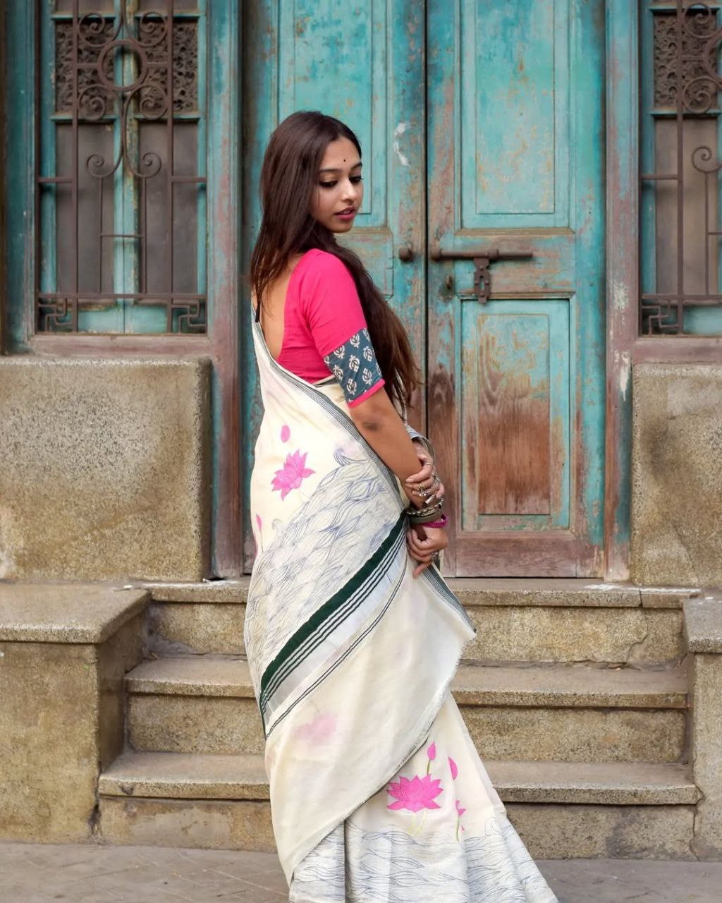 Premium Pure Banzaran Linen Cotton Saree for Women – HD Print, Wax Finish, Zalar Work