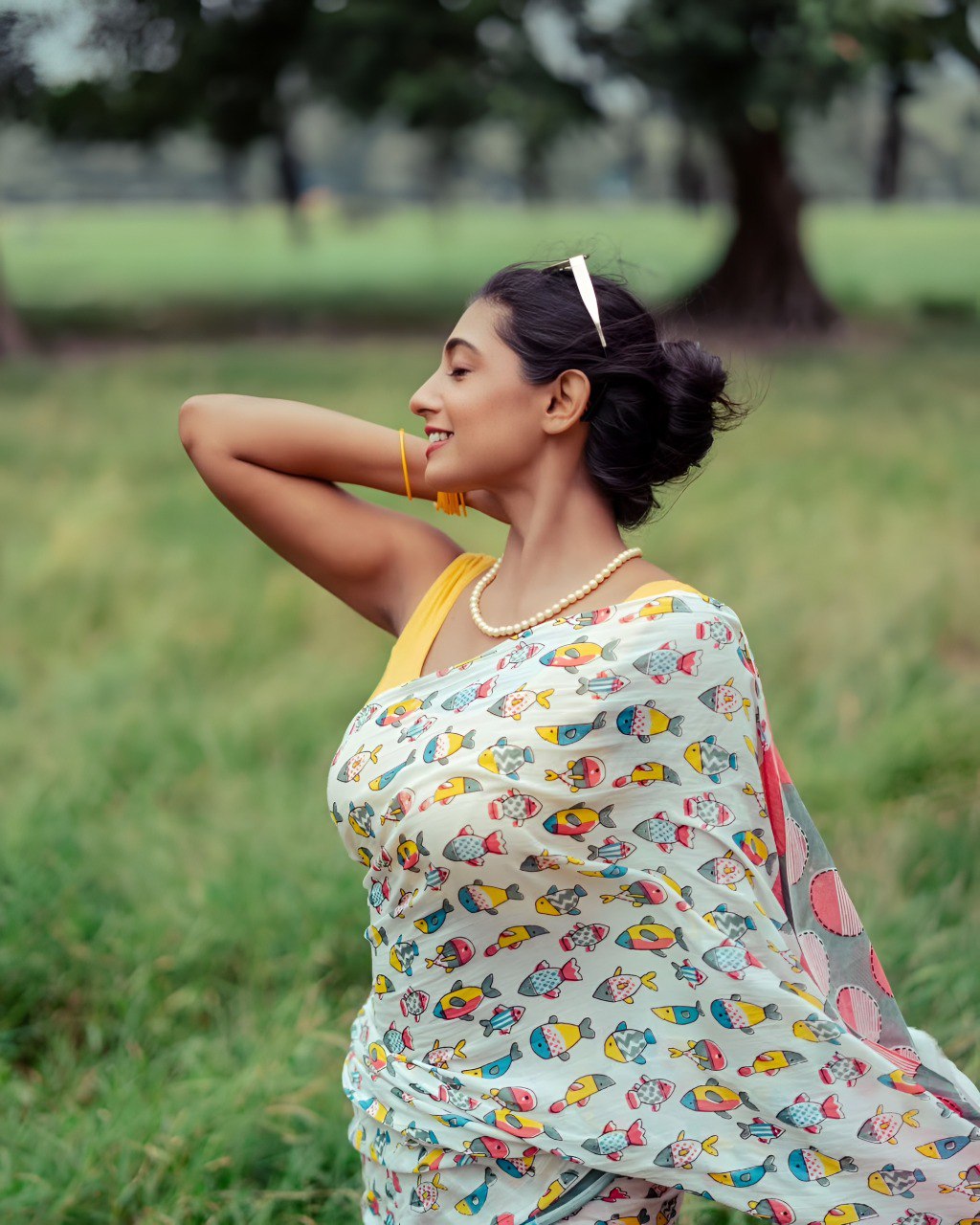 Banzaran Linen Cotton Saree for Women – Soft Fabric, HD Print