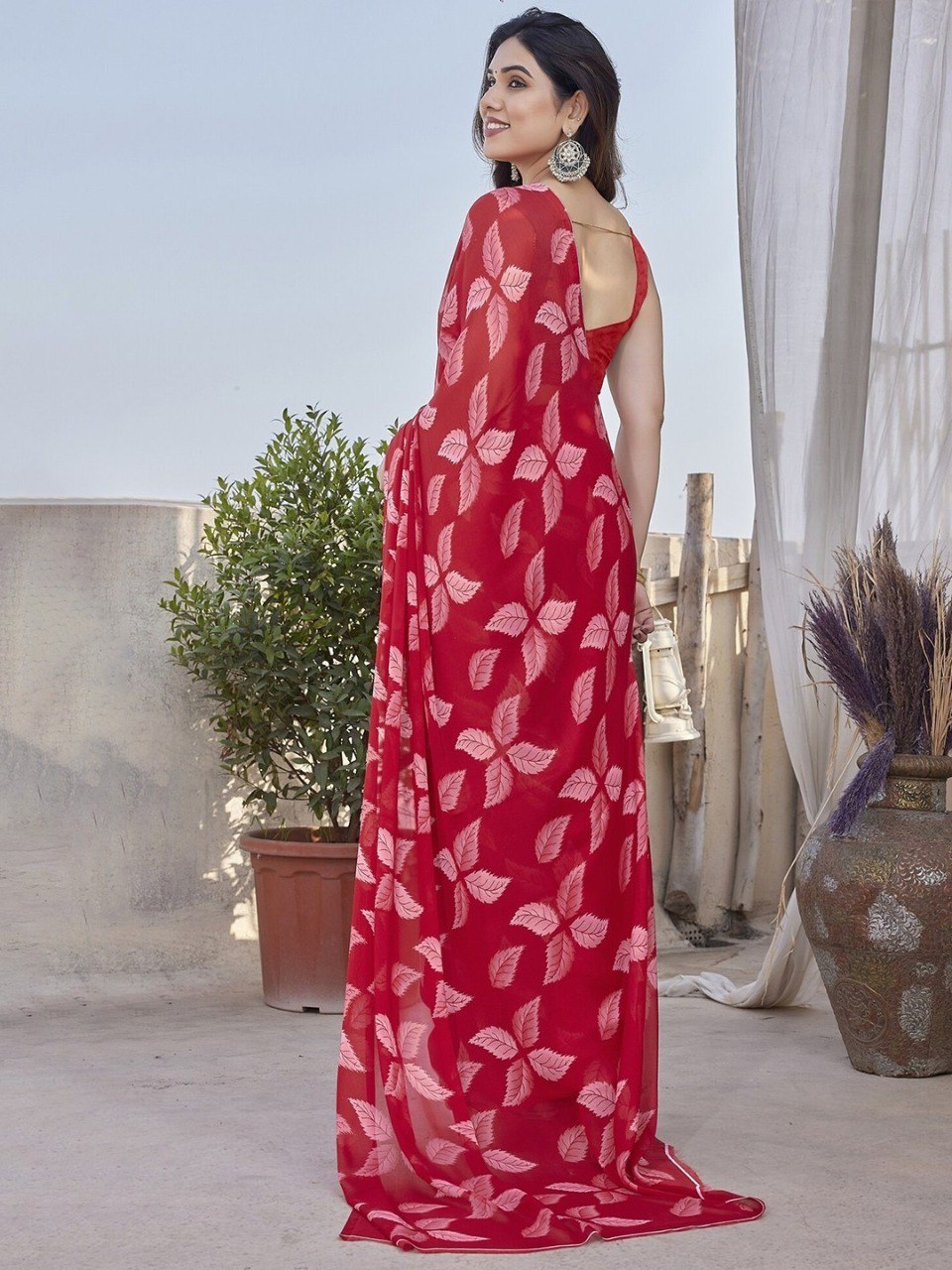 Floral  Red Printed High Quality Mill Printing with wax finishing in saree