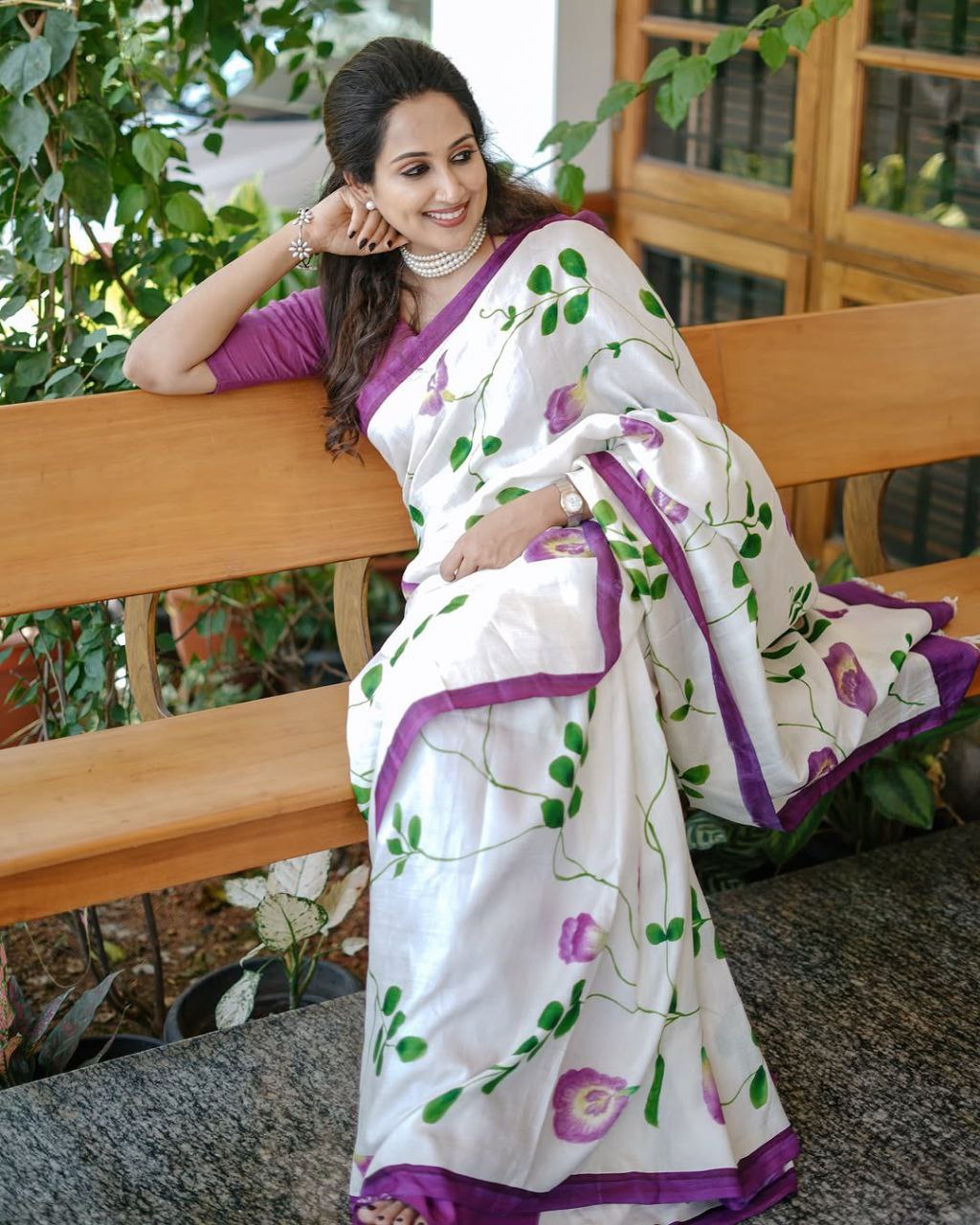 Elegant Linen Cotton Printed Saree with Premium Wax Finish & Zalar Detailing-BANZARAN