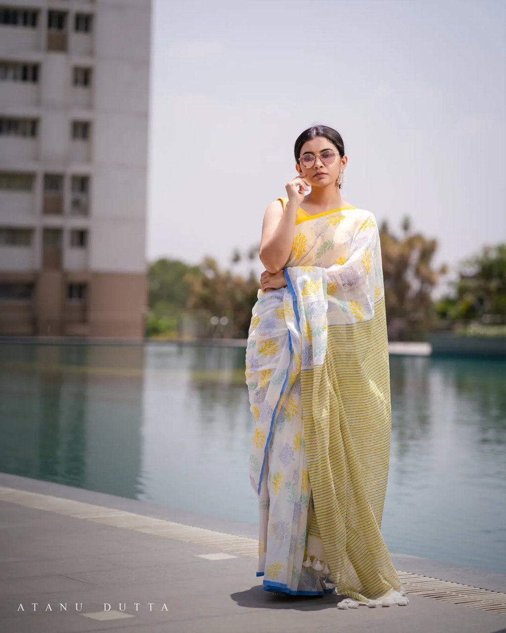 Banzaran Premium Linen Cotton Saree – Daily Wear Digital Print Saree for Women