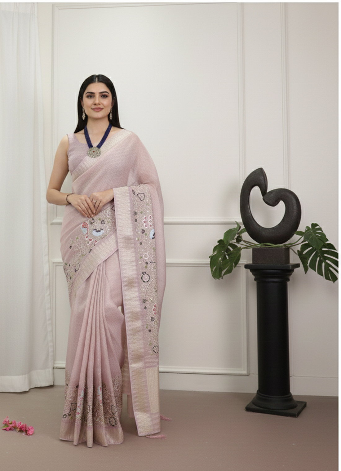 Elegant Party Wear Saree with Zari Border & Unstitched Blouse 3